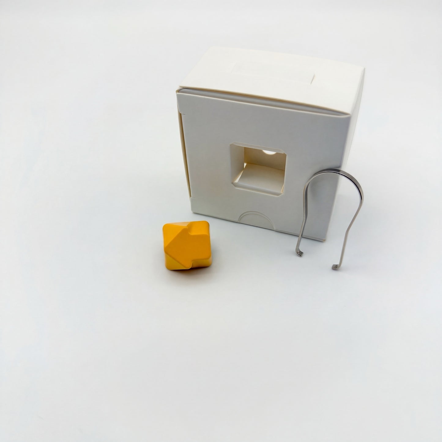 Arrow artisan keycap golden yellow gift box set with wire keycap puller keyboard accessory